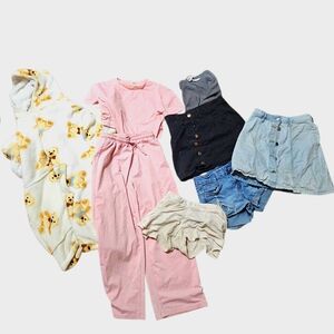 Girls 12 Y Lot 1 Snuggie 2 Skirts 3 Shorts 1 2 piece Outfit